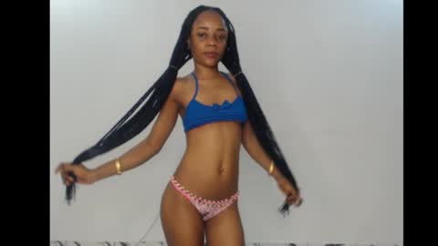 ella online show from 11/02/25, 04:59