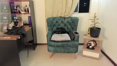 ellabaker online show from 01/16/25, 02:09