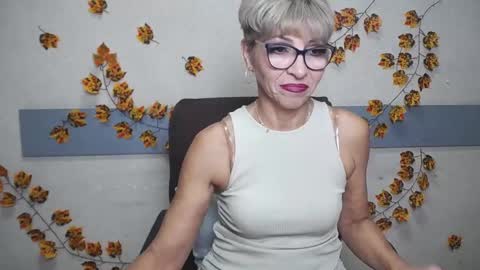 EllaBonito online show from 12/15/24, 06:29