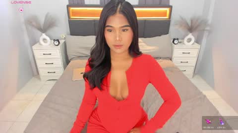 Snapshot of ellabrown_ chatting on 04/10/26, 03:56 SINGLE PO online show from 04/10/26, 03:56