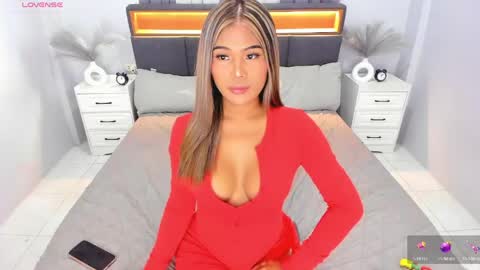 Snapshot of ellabrown_ chatting on 05/27/26, 07:16 SINGLE PO online show from 05/27/26, 07:16