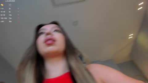 EllaClark online show from 01/11/25, 07:05