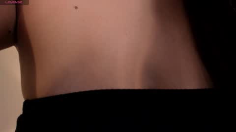 Snapshot of ellaclark chatting on 09/22/25, 08:55 EllaClark online show from 09/22/25, 08:55