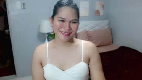 EllaFord online show from 06/18/26, 04:57