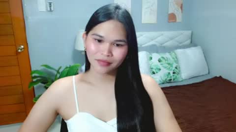 EllaFord online show from 08/08/26, 04:58