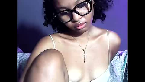 Snapshot of ellah245 chatting on 06/05/26, 12:39 ellah245 online show from 06/05/26, 12:39