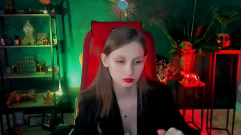 Ella online show from 02/28/25, 12:31