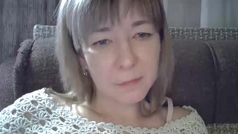 ellajohnsonx online show from 02/21/25, 09:54