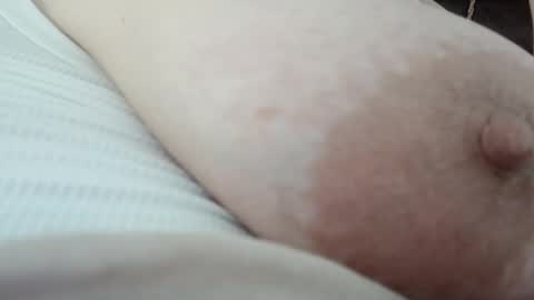 Ella online show from 10/16/25, 06:36