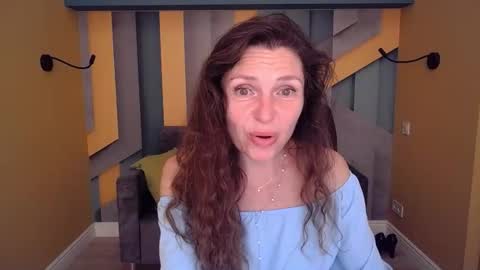 EllaLongs online show from 05/26/26, 11:28