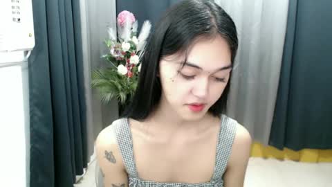 ELLA online show from 07/06/26, 04:09