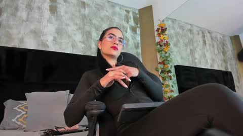  ella  online show from 12/27/24, 11:28