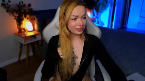 Ella online show from 06/07/26, 06:17