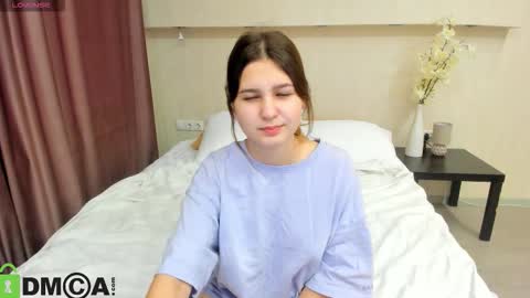 elle_ellise online show from 10/09/25, 01:14