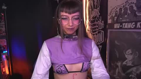 follow me on instagram .    online show from 11/19/25, 01:33