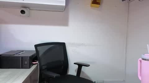 S O F I A   3 Try my private online show from 12/17/25, 12:27