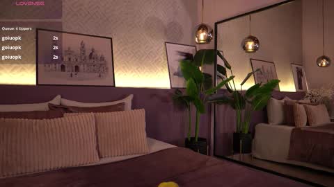 Elle Diane online show from 11/14/25, 10:40