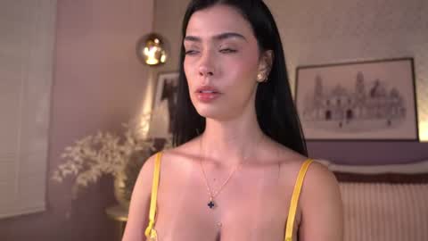 Elle Diane online show from 05/19/26, 01:56