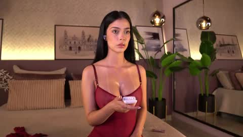 Elle Diane online show from 06/03/26, 10:48