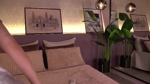 Elle Diane online show from 07/24/26, 10:41