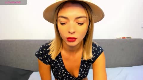 ellen_flow online show from 09/25/25, 08:45