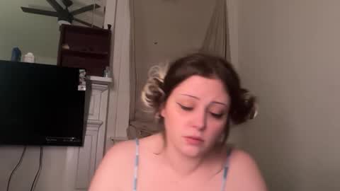 nautiellebbw online show from 02/17/26, 08:22
