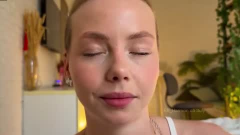 Snapshot of elli_harmon chatting on 07/03/26, 05:19 Ellie --- Ill see you either on Friday or Saturday and definitely on Sunday online show from 07/03/26, 05:19