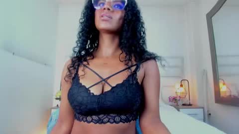  Ellie   online show from 02/10/25, 04:25