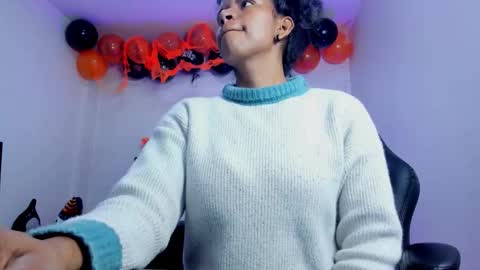  Ellie   online show from 11/05/25, 11:54