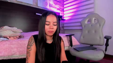 Ellie online show from 12/03/24, 10:40