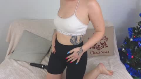 Ellie online show from 12/20/24, 11:32