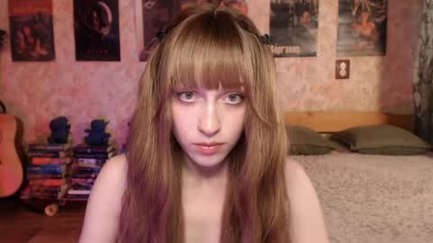 ellie_friendly online show from 06/09/26, 12:33