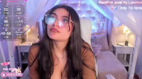  Ellie Jhonson  online show from 02/22/25, 05:57