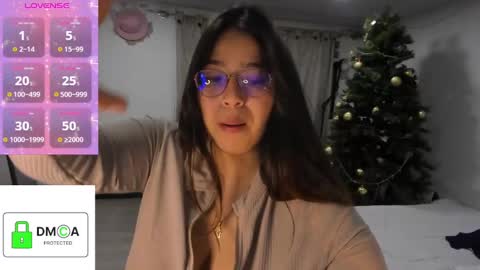 Ellie online show from 01/03/25, 01:38