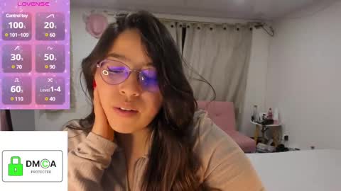 Ellie online show from 02/14/25, 02:28