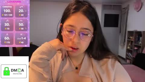 Ellie online show from 02/28/25, 12:43