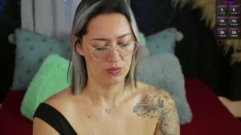 Ellie Ramos online show from 10/07/25, 12:24