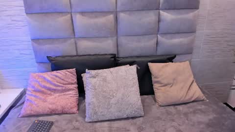 ellieadeline online show from 07/23/26, 04:43
