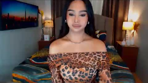 ellie online show from 12/10/24, 07:54