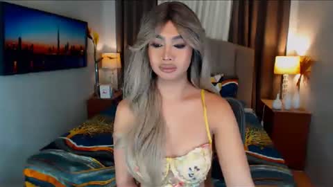 ellie online show from 12/20/24, 08:23