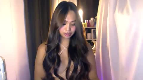 ellie online show from 05/20/26, 10:16