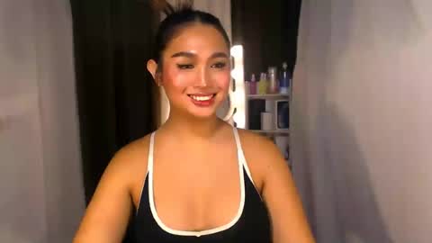 ellie online show from 06/17/26, 06:42