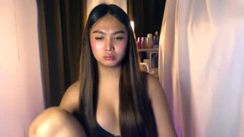 ellie online show from 07/10/26, 12:04