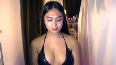 ellie online show from 07/23/26, 03:10