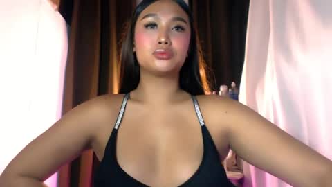 ellie online show from 07/29/26, 06:17