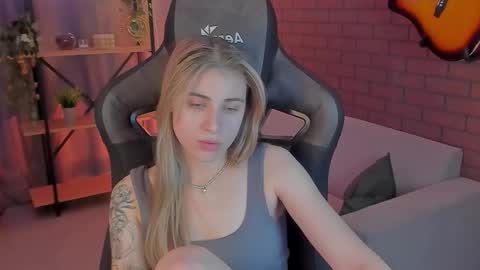 elliecutes online show from 12/09/24, 11:58