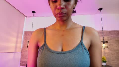 elliee_alves online show from 06/01/26, 05:58