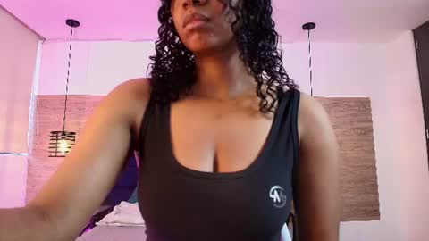elliee_alves online show from 06/12/26, 06:18