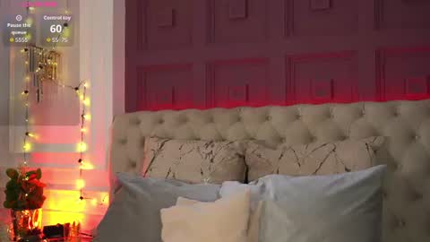 EllieJules online show from 07/14/26, 03:44