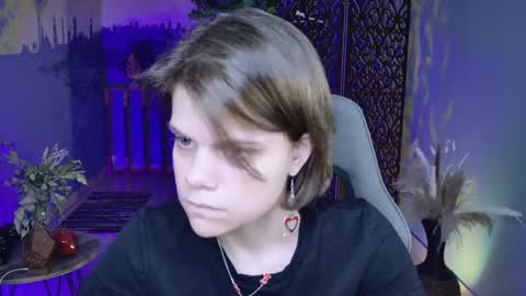 Snapshot of elliemurler chatting on 10/07/25, 09:06 elliemurler online show from 10/07/25, 09:06